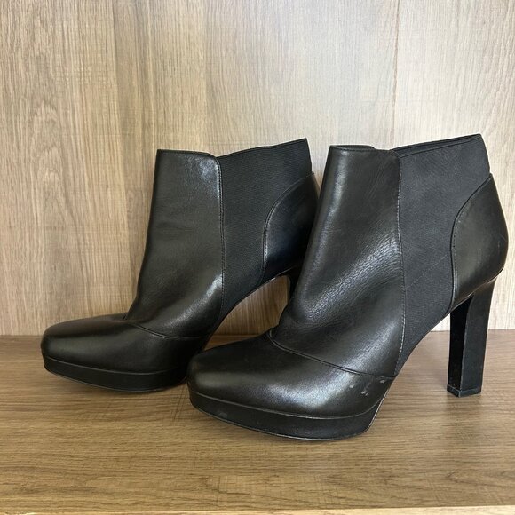 Via Spiga Tocarra Leather Ankle Boots Women’s SZ 10 Black Classic Heel Pull-On main image 7